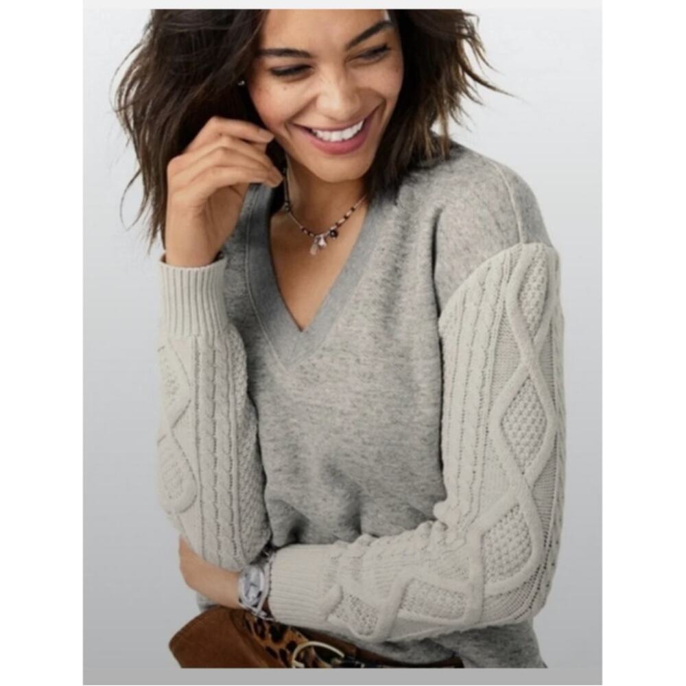 Cabi Gray with Cream Cable Knit Sleeves Sweatshirt - Small